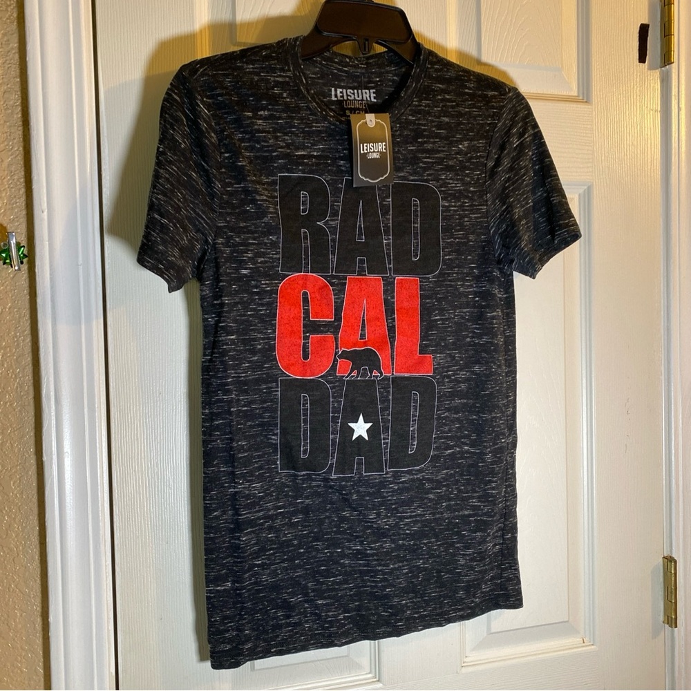 Leisure Lounge Mens SMALL T-Shirt Graphic Tee California Dad Casual Short Sleeve
